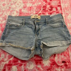 Hollister jean shorts only worn a few times